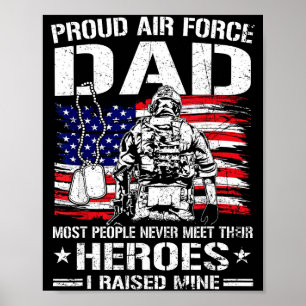 Poster Papa fier de l'armée de l'air a élevé le drapeau d