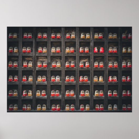 Poster Parcelle de poupée Matryoshka sur étagère (Devant)