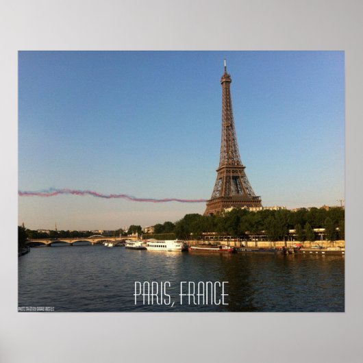 Poster Paris, France - Skywriters survole la Tour Eiffel (Devant)