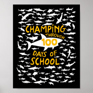 Poster Passer 100 Jours À L'École Amateurs De Requin 1