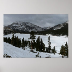 Poster Paysage hivernal du lac Ellery enneigé en Californ