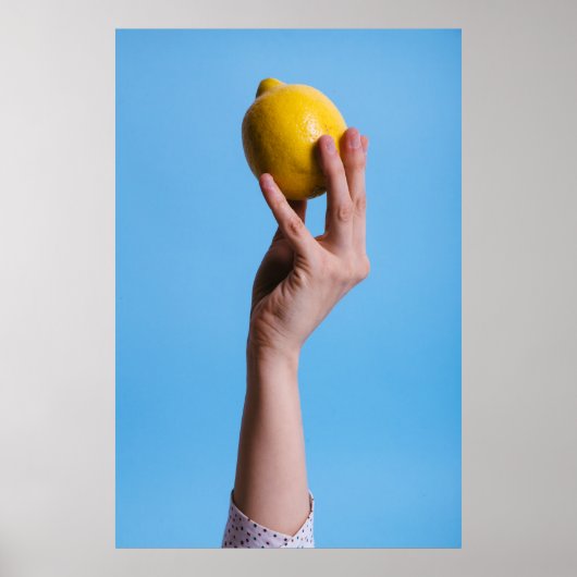 Poster Personne tenant du citron (Devant)
