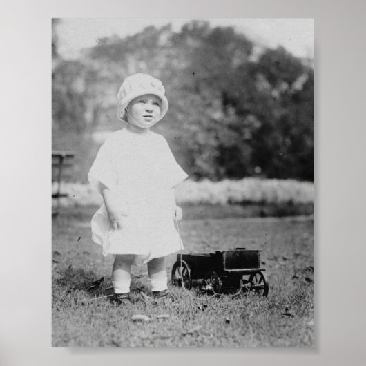 Poster Petite fille avec Wagon de jouet (Devant)