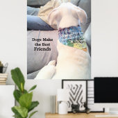 Poster Photo de mignon Chien blanc observant papa (Bureau à domicile)