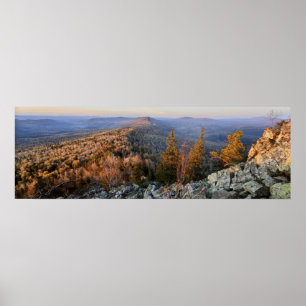 Poster photo d'une forêt automnale montagneuse, montagnes