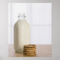 Pile de chocolat biscuits lait dans un verre
