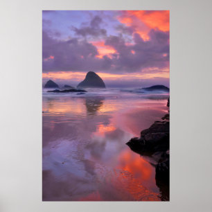 Poster Plage de l'Oregon et piles de mer, coucher de sole