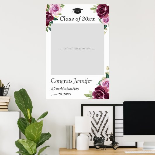 Poster Plum Purple Floral Graduation Party Photo Booth (Bureau à domicile)