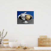 Poster Pommes d'or et d'argent sur un piédestal d'argent (Cuisine)