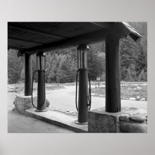 Poster Pompes à gaz anciennes visibles