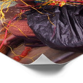 Poster Portrait d'une jolie femme ougandaise tissant un t (Coin)