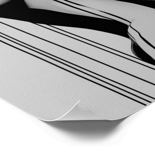 Poster portrait noir et blanc d'une femme avec un rasé (Coin)