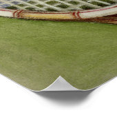 Poster Raquette de tennis avec balle posée sur le court (Coin)