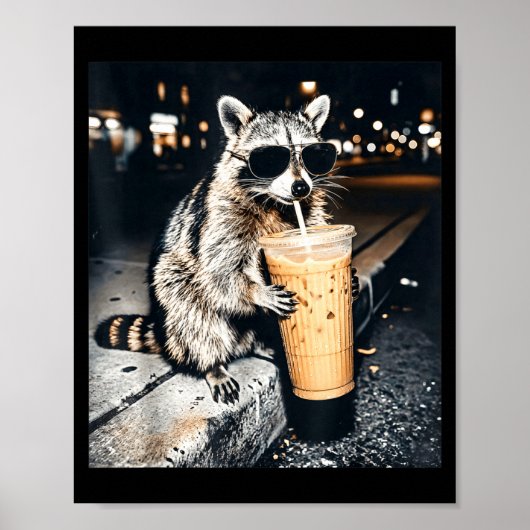 Poster Raton laveur drôle buvant du café glacé (Devant)