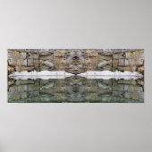 Poster Réflexions De Mur De Roche Dans Le Miroir De Pond (Devant)