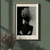 Poster Regal Peacock : Avant-Garde Portrait Monochrome