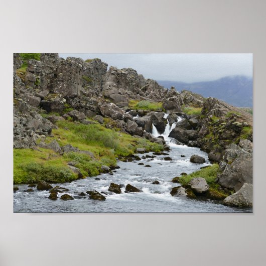 Poster Rivière dans le Parc national de Thingvellir, Isla (Devant)