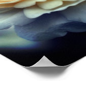 Poster Rose jaune pâle dans miroir en fleurs Abstrait (Coin)