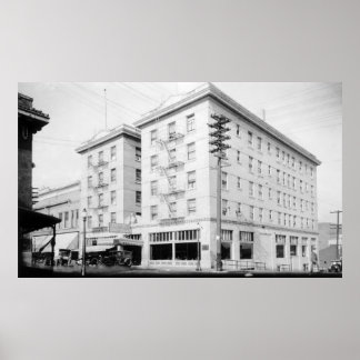 Poster Roseburg, OR Vue sur la ville et Umpqua Hotel