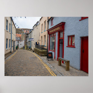 Poster Rue pavée charmante dans le village de Staithes