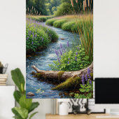 Poster Ruisseau forestier avec lupins violets (Bureau à domicile)