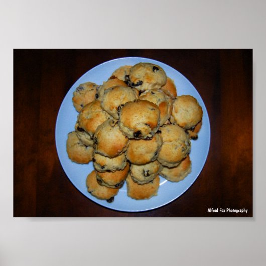 Poster Scones aux fruits présentés sur du bois (Devant)