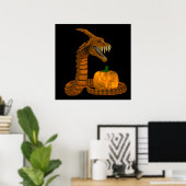 Poster Serpent D'Effroi Protégeant Un Citrouille (Bureau à domicile)