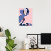 Poster Shelby, Dame des années 1920 en rose et bleu (Bureau à domicile)