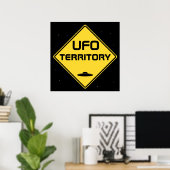 POSTER SIGNE ROUTIÈRE DU TERRAIN DE L'OVNI (Bureau à domicile)