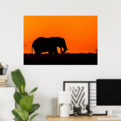 Poster Silhouette d'un éléphant au coucher du soleil (Bureau à domicile)