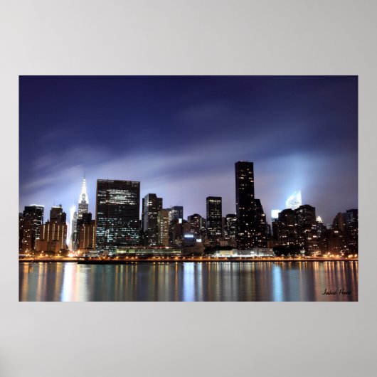 Poster Skyline du centre-ville de Manhattan aux illuminat (Devant)