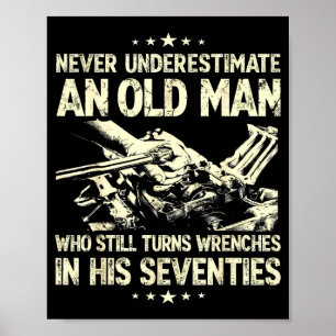 Poster Sous-estimer un vieil homme qui tourne les clés