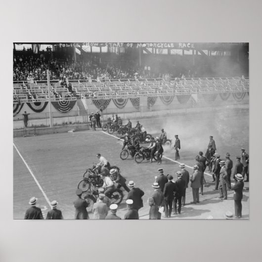 Poster Spectacle de police — Début de la course de moto (Devant)