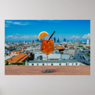 Poster Spritz cocktail sur une table avec vue sur Milan