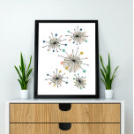 Poster Starburst atomique moderne du milieu du siècle<br><div class="desc">Cette oeuvre d'art moderne du milieu du siècle présente des étoiles tournantes dans les couleurs du bleu turquoise,  de l'orange,  du bronzage,  du vert,  du bleu et du noir. Cela fera un ajout fabuleux à votre décor de maison rétro!</div>