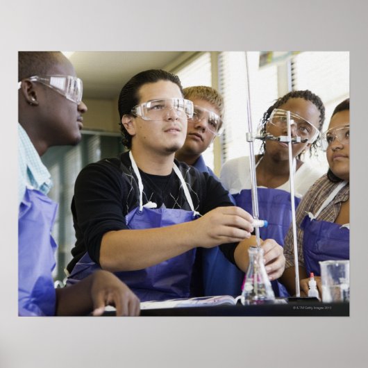 Poster Students performing experiment in chemistry lab (Devant)