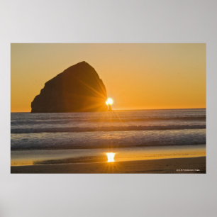 Poster Sunburst Et Haystack Rock Au Cap Kiwanda