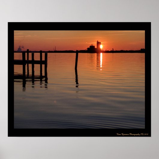 Poster sur le coucher du soleil de Old Road Bay (Devant)