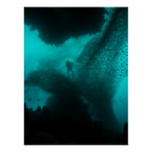 Poster Swarm of the Deep – Diver & Fish School Ocean (Devant)