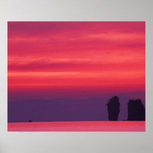 Poster Thaïlande, baie de Phang Nga. Ciel rose reflété da