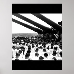 Poster The crew of the USS SOUTH DAKOTA stands_War Image