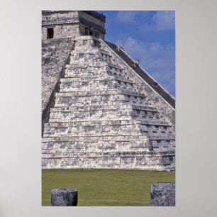 Poster Touristes montant les escaliers d'El Castillo, pie