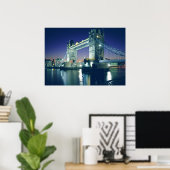 Poster Tower Bridge à Dusk (Bureau à domicile)