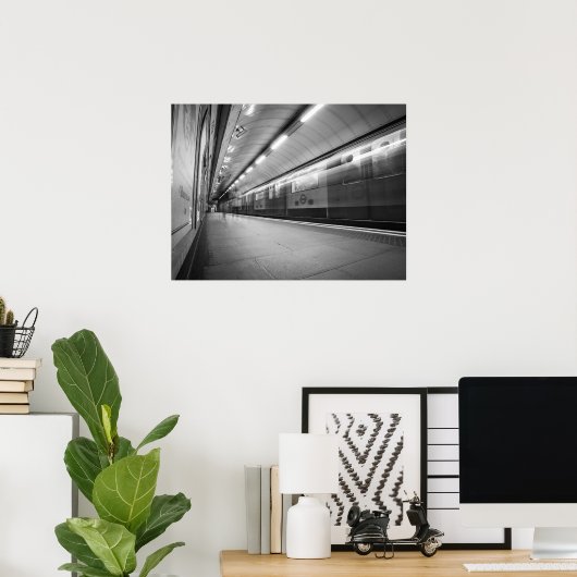 Poster Train de vitesse souterrain de Londres noir et bla (Bureau à domicile)