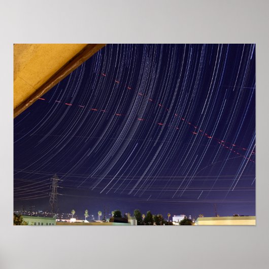 Poster Traînées d'étoiles des Perséides au-dessus des lum (Devant)