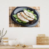Poster Tranches de viande de poulet cuites sur une plaque (Cuisine)