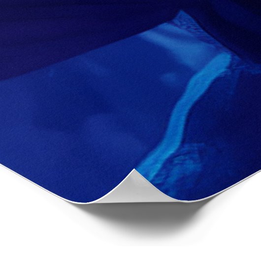 Poster Traversée Avec Pyramide En Verre Brillant Et Colib (Coin)