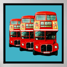 Trois bus londoniens sur Arrière - plan Turquoise