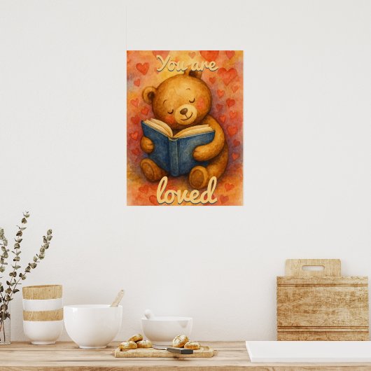 Poster Tu es aimé – Ours en peluche à l'aquarelle lisant (Cuisine)
