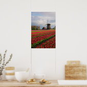 Poster Tulipes rouges et un moulin à vent (Cuisine)